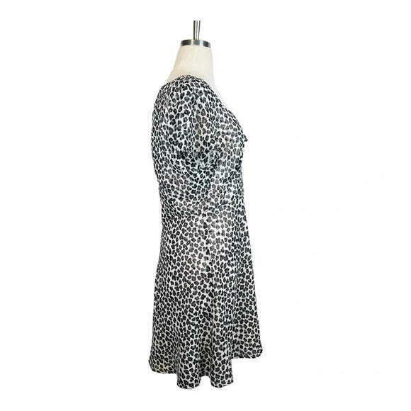 AQUA Animal Print‎ Leopard Skater Mini Dress Flutter Sleeve Women Size Large - Picture 4 of 7